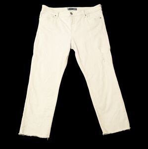 Kut from the Kloth White Jeans Amy